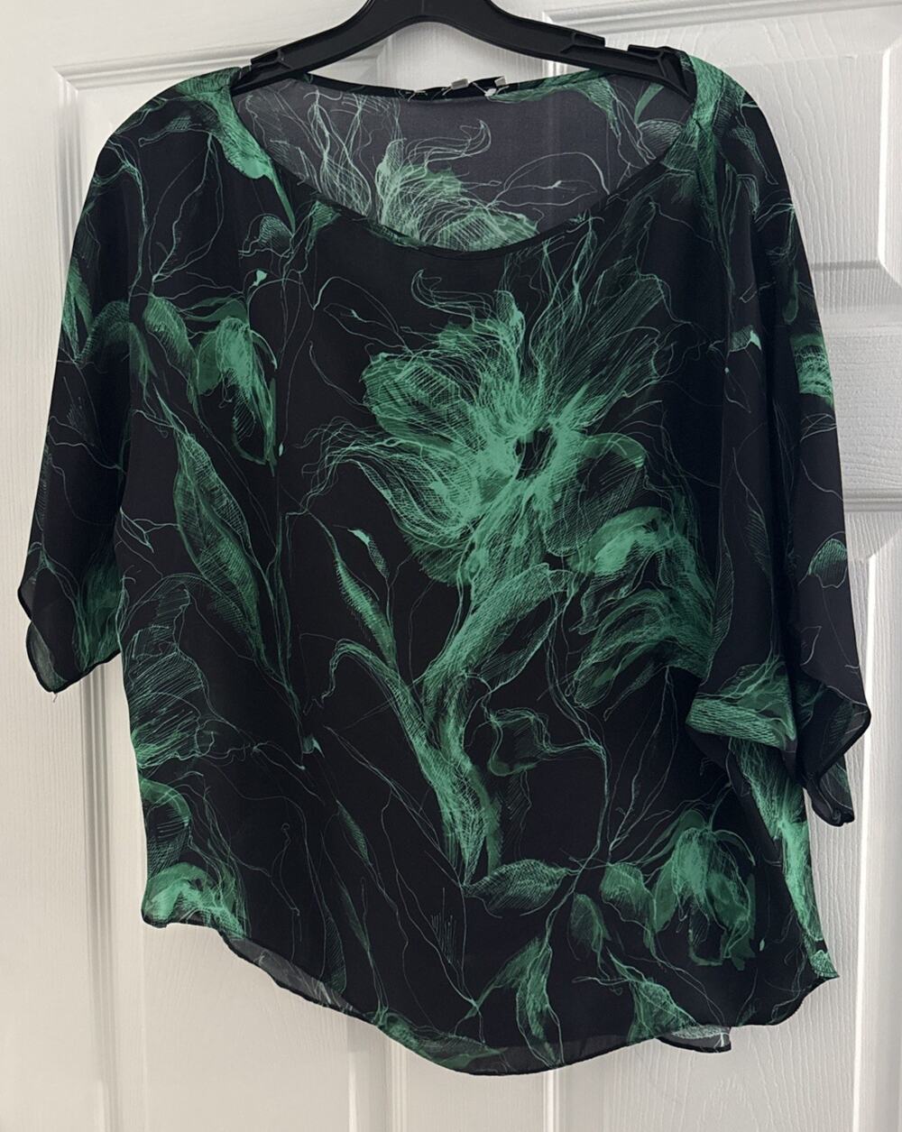 Milly Abstract Floral Print Blouse Size 10 Green And Black. BNWOT